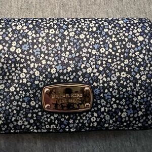 Michael Kors Blue Floral Women's bifold wallet